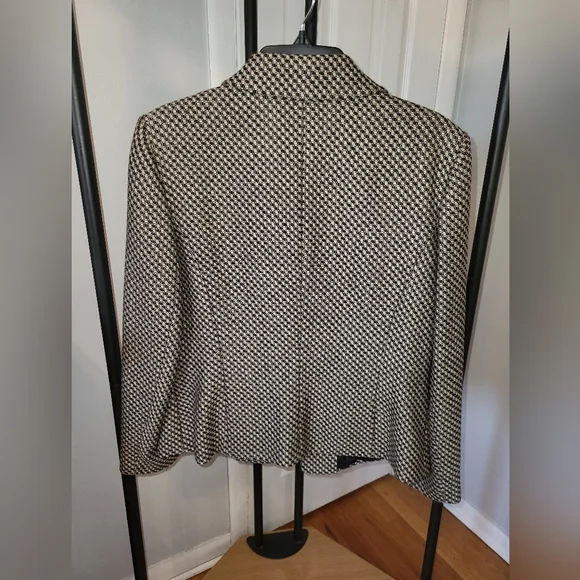 Ann Taylor Women's Houndstooth Blazer - Black and Cream - Picture 3 of 8